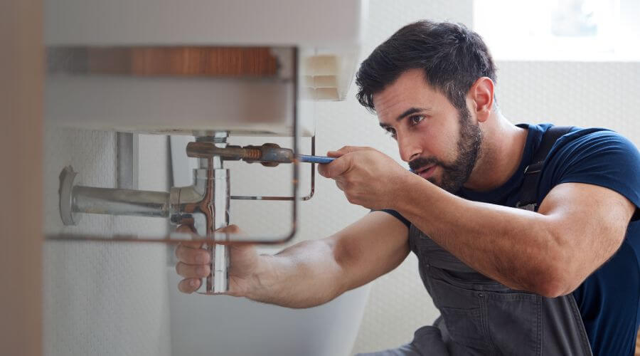 Gas water heater repair in Mellott, IN